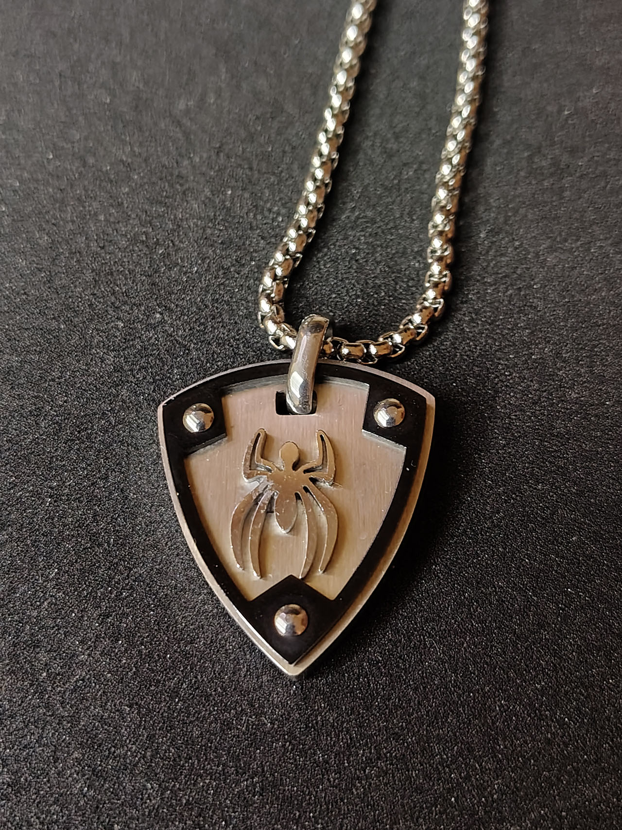 minayer premium lockets
