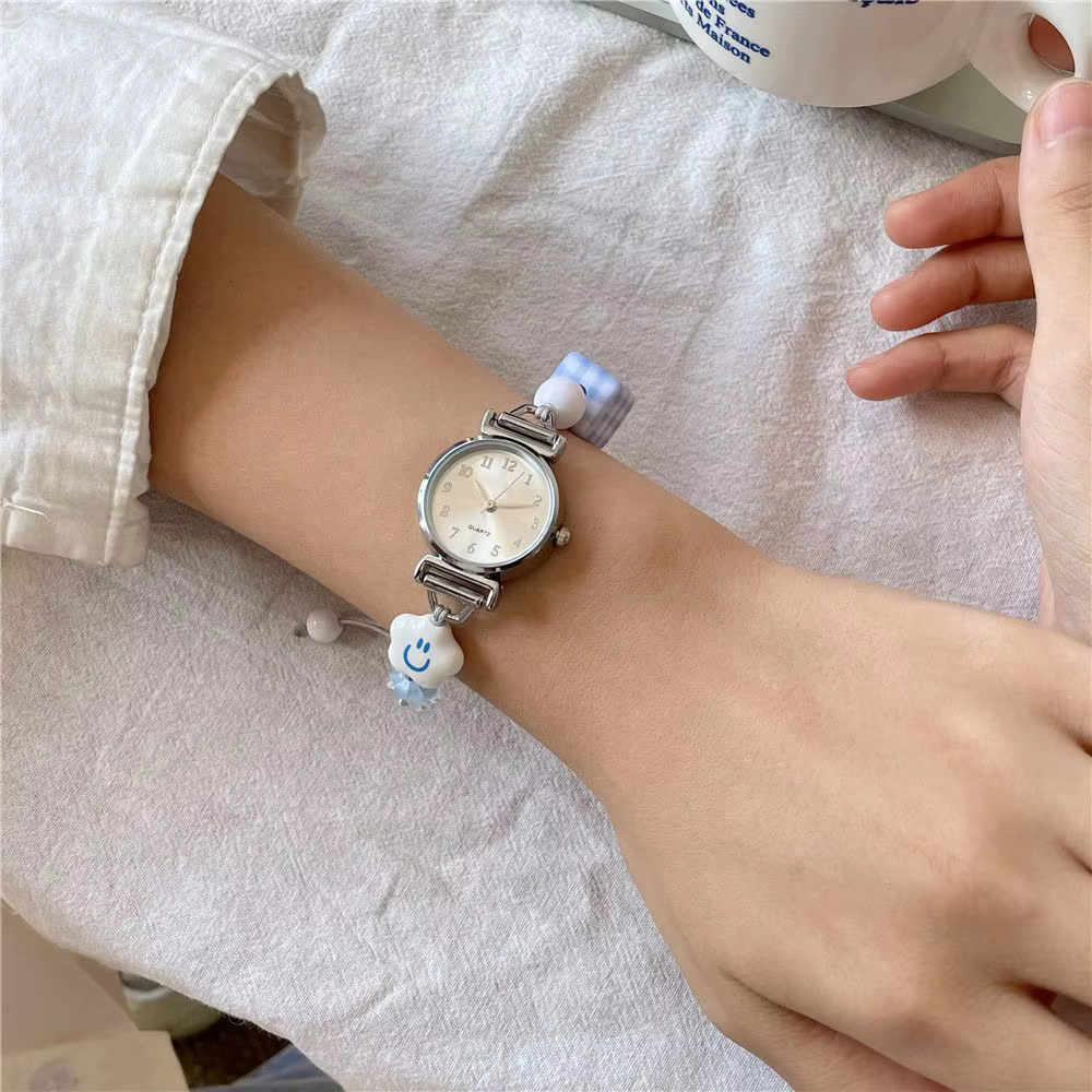 Minayer Girls Cute Watch